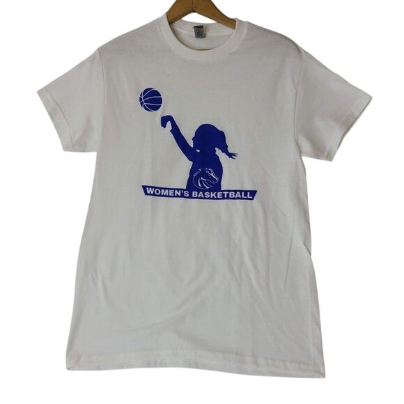 Gildan Tops - BSU Boise State University Womens Basketball Graphic T-Shirt White Size S
